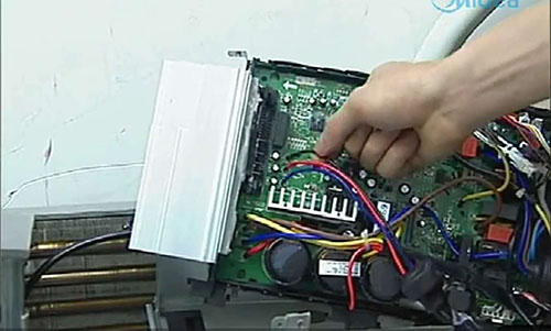 延川美的空调电话是多少